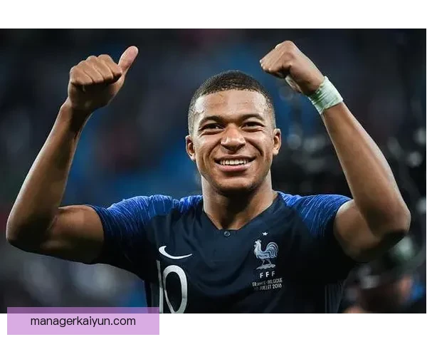 姆巴佩入选欧洲杯最佳阵容，状态持续提升备受关注