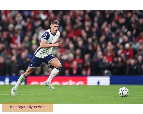 英超谢联保级战持续胶着，近期表现成关键存前景